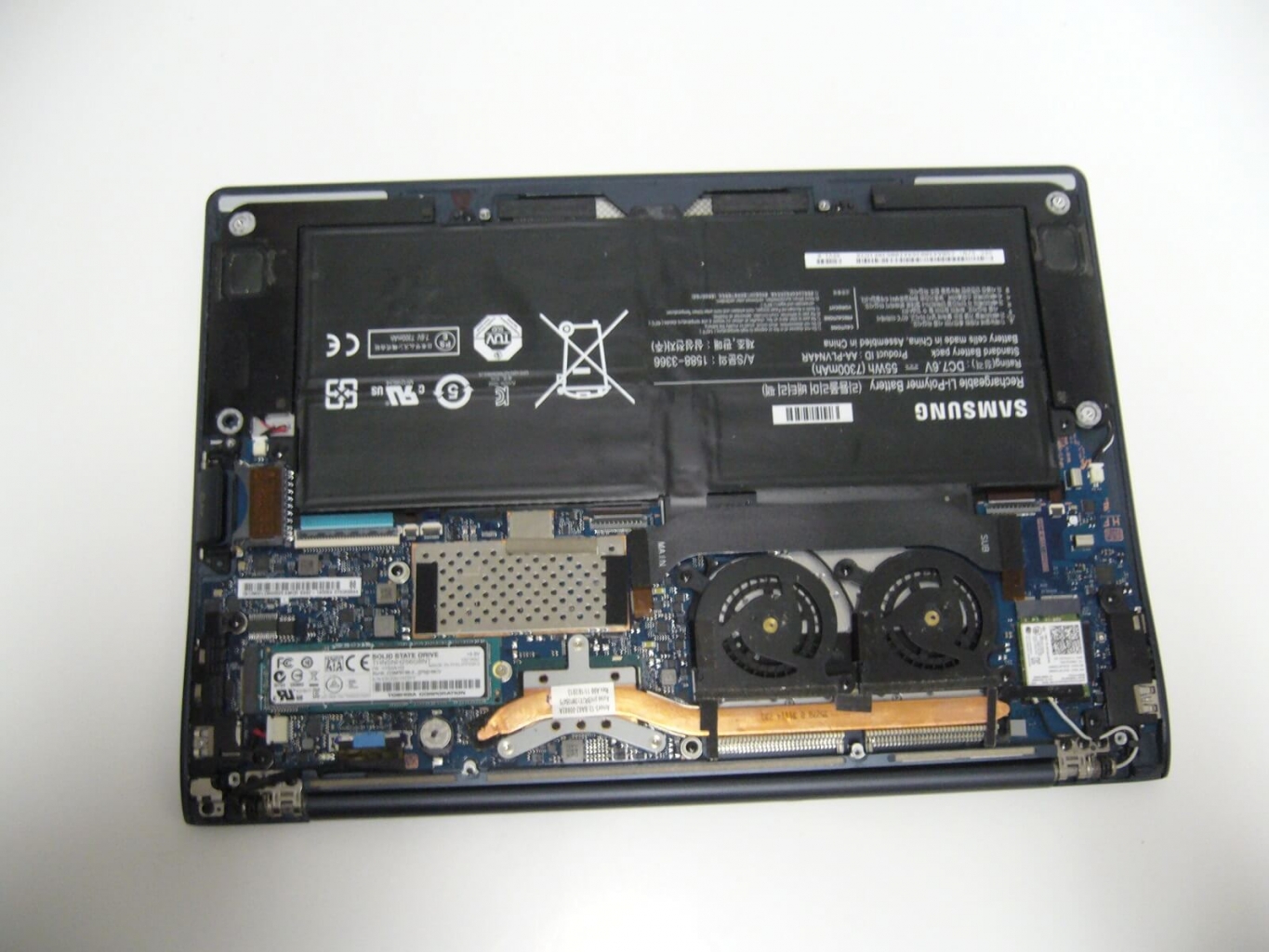 Samsung NP940X3G zerlegt