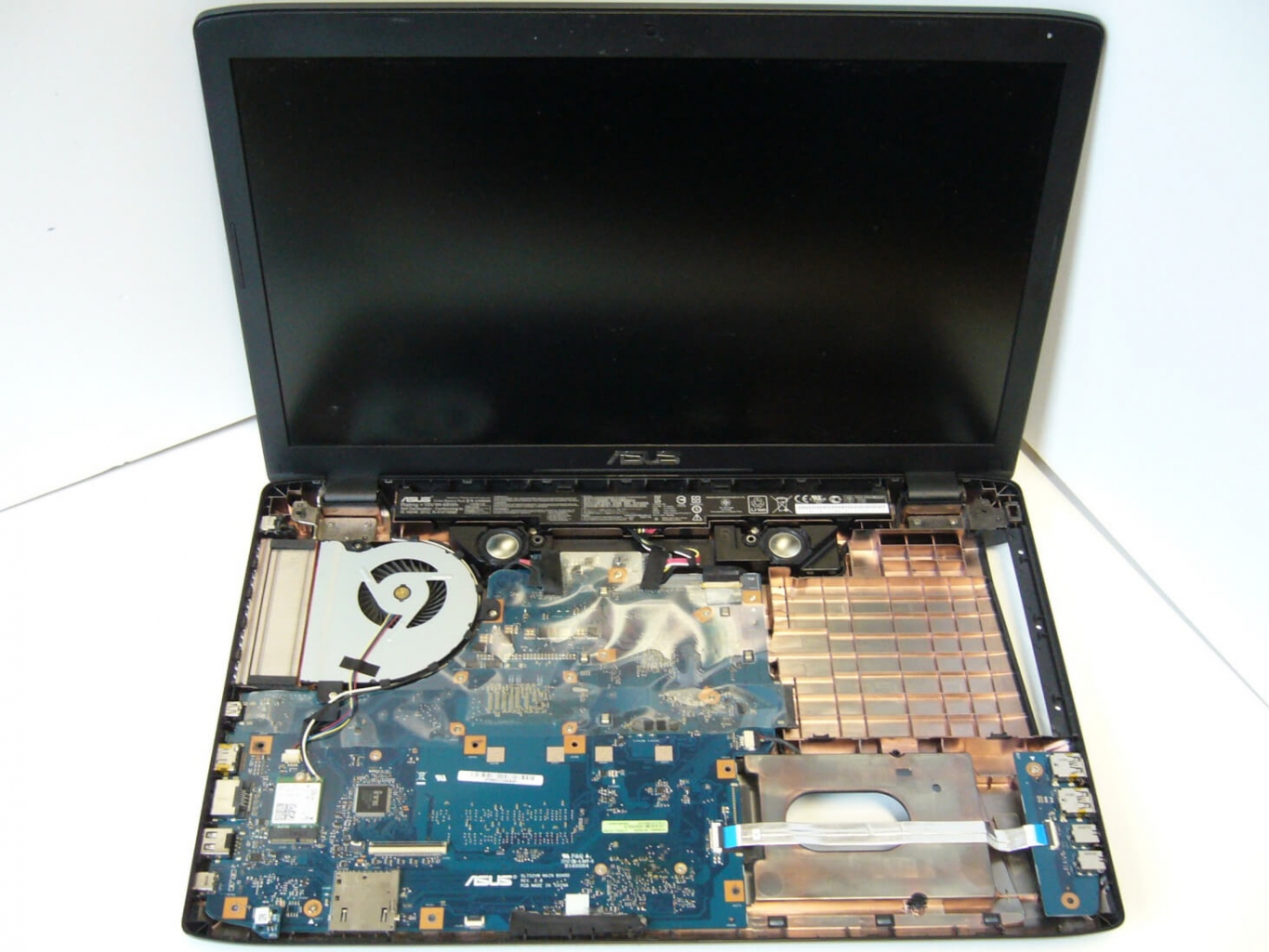 Asus GL752VW zerlegt