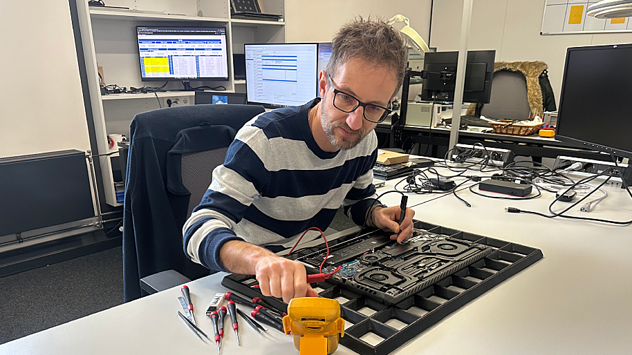 Christian_Werkstatt_pruefen