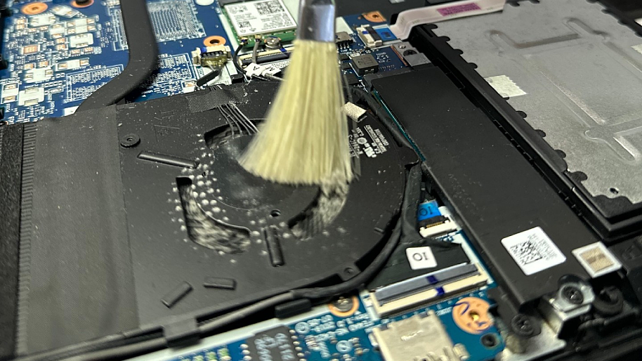 Laptop Reinigung_2