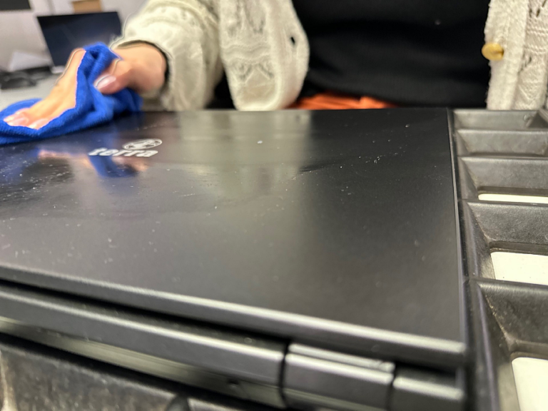 Laptop Reinigung_8