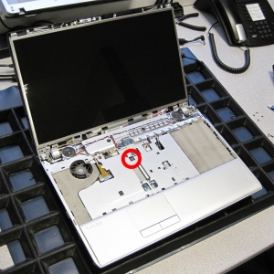 Notebook Reparatur Sony VPCF11C5e Display Tausch