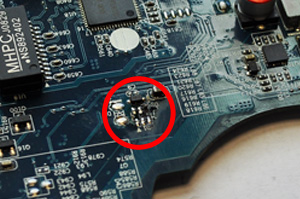 Defekter IC Chip auf einem HP Notebook