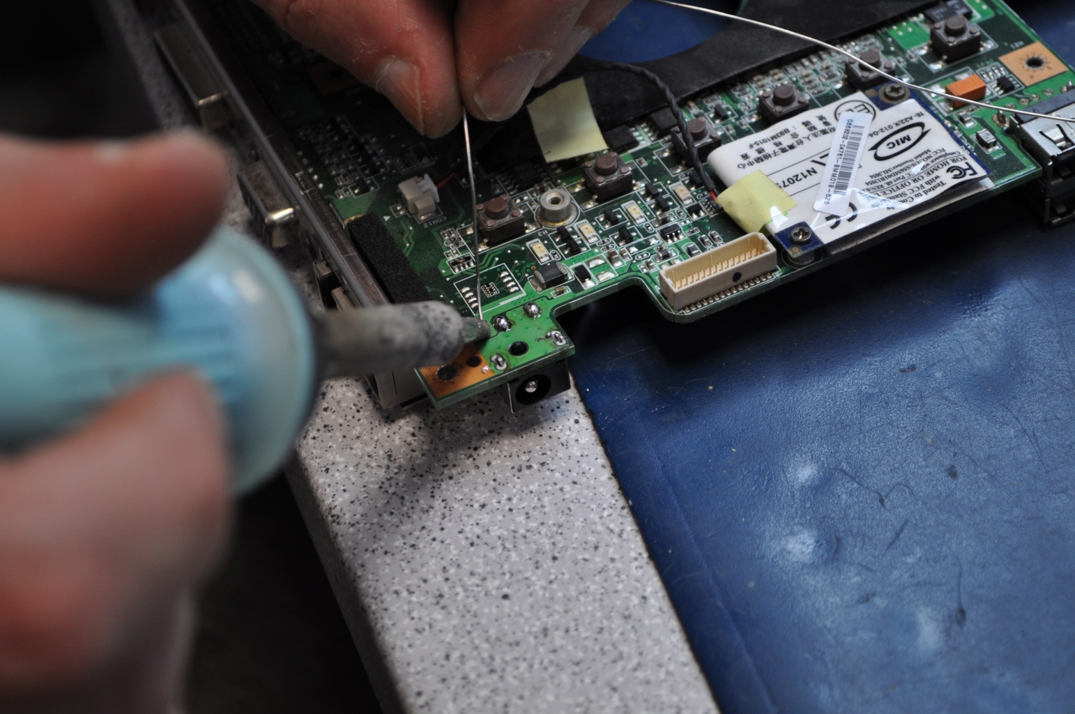 MSI Laptop Netzteilbuchse Strombuchse Reparatur Dc Jac Repair 
