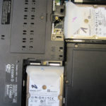 Die beiden 120 GB-Festplatten des Qosmio.