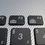 Die Tastaturbeleuchtung, deren Helligkeit üblicherweise stufenlos per FN+F3 (dunkler) und FN+F4(heller) einstellbar ist, funktionierte nach einem Mainboardtausch nicht mehr.